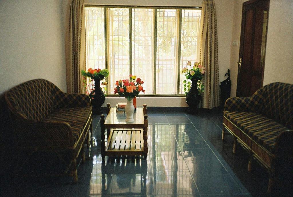 Indira Guesthouse Kovalam Exteriör bild