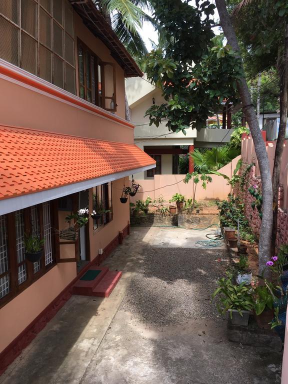 Indira Guesthouse Kovalam Exteriör bild